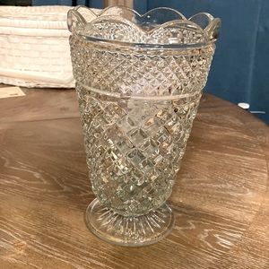 2 Anchor Hawking Vintage Vases